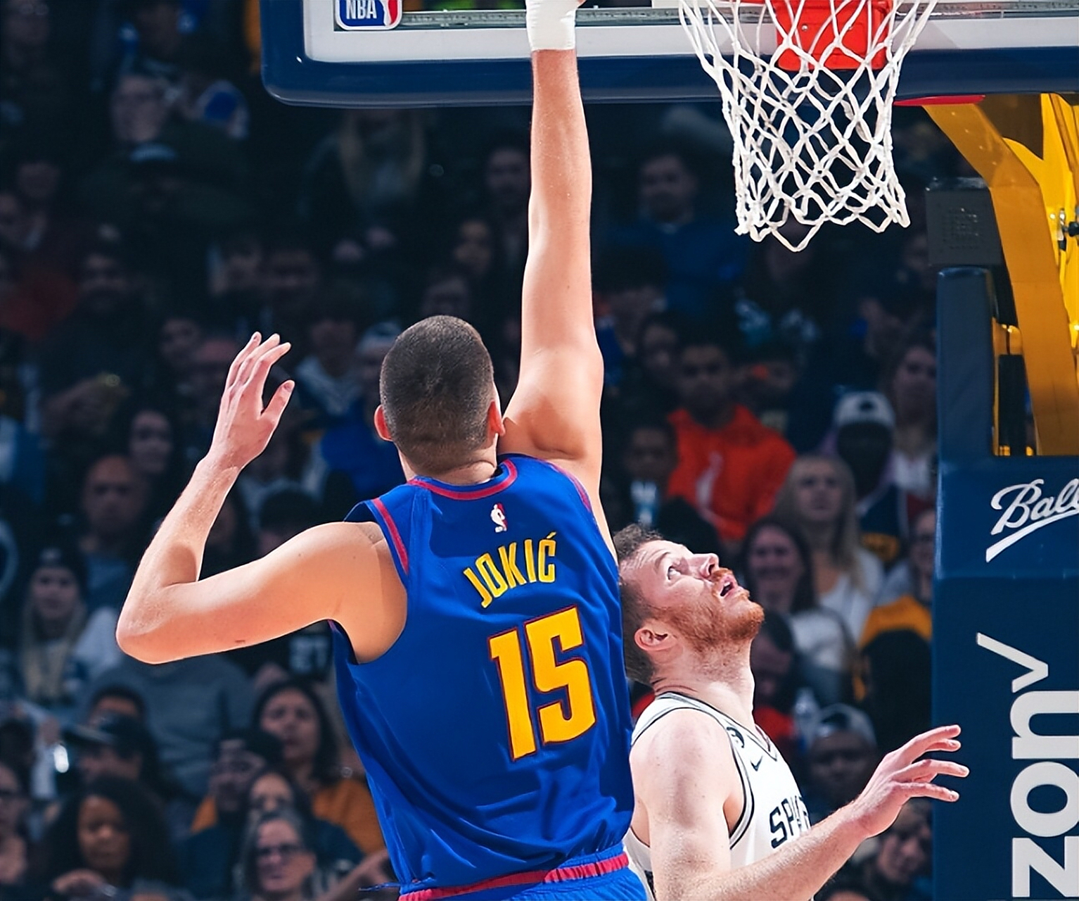 JackeyLove遭遇七连败，巴塞罗那教练面临压力！