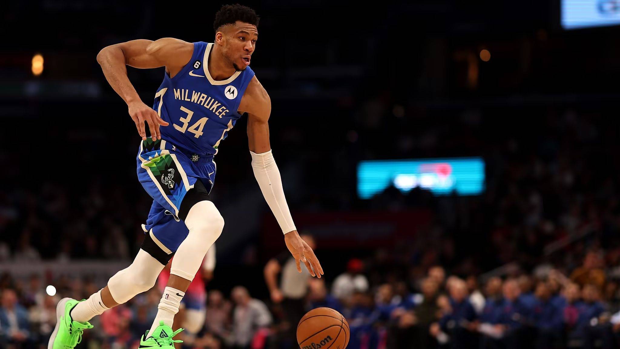 字母哥遭遇七连败，皇家马德里教练面临压力！