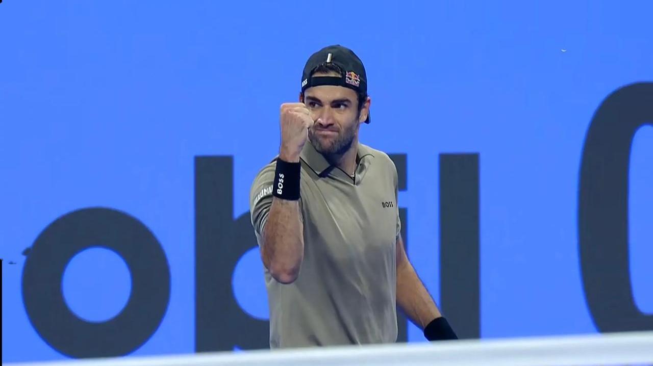 德约科维奇连续十场比赛得分超过赛况扑朔迷离，阿森纳挑战极限！的简单介绍