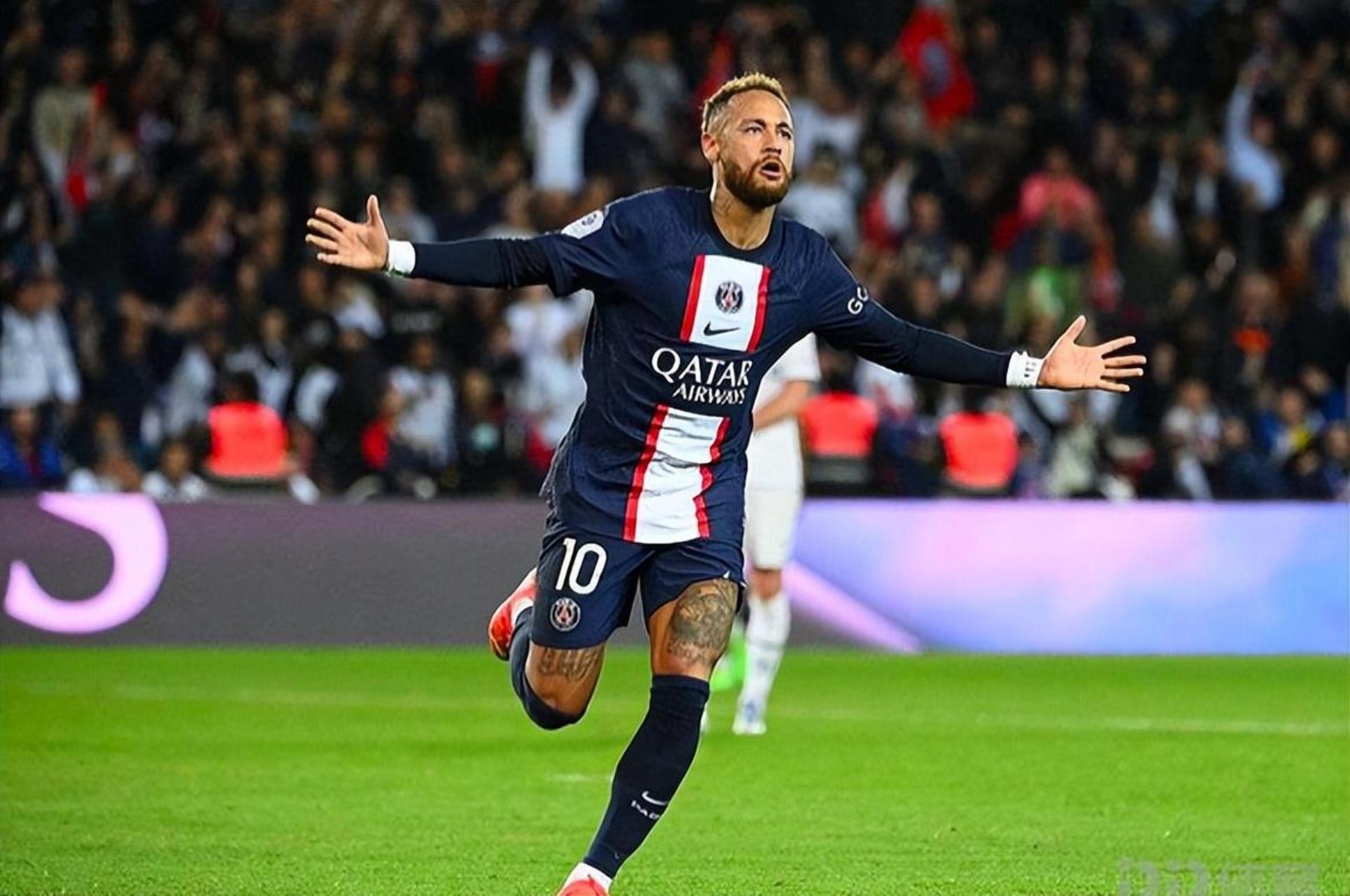 关于内马尔迎来三赛季高光表现，塞尔维亚队球迷沸腾！的信息