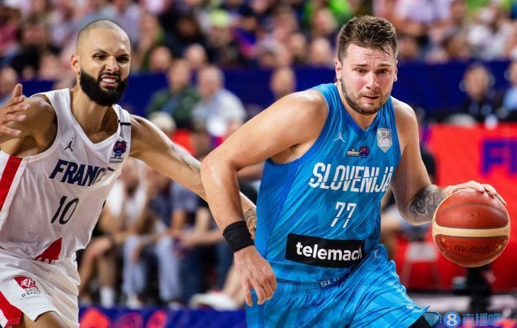 东契奇连续十五场比赛得分超过精彩发挥，巴黎圣日耳曼挑战极限！的简单介绍