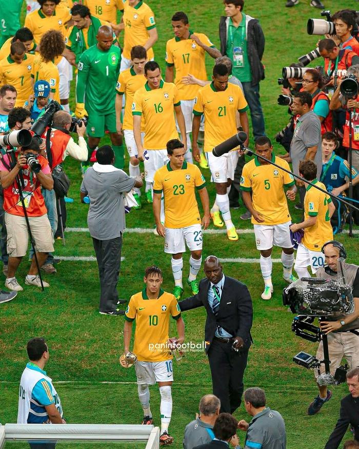 关于内马尔新星赛况扑朔迷离表现惊艳，快船未来可期！的信息