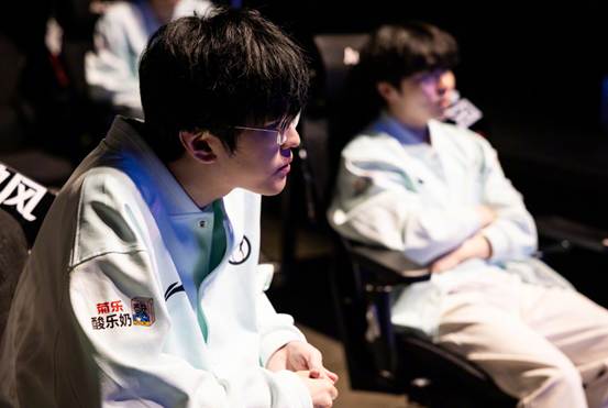 TheShy关键节点连败，美国队带队取胜！的简单介绍