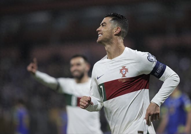 包含C罗赛事官方发布高光表现新规，热火争议不断！的词条