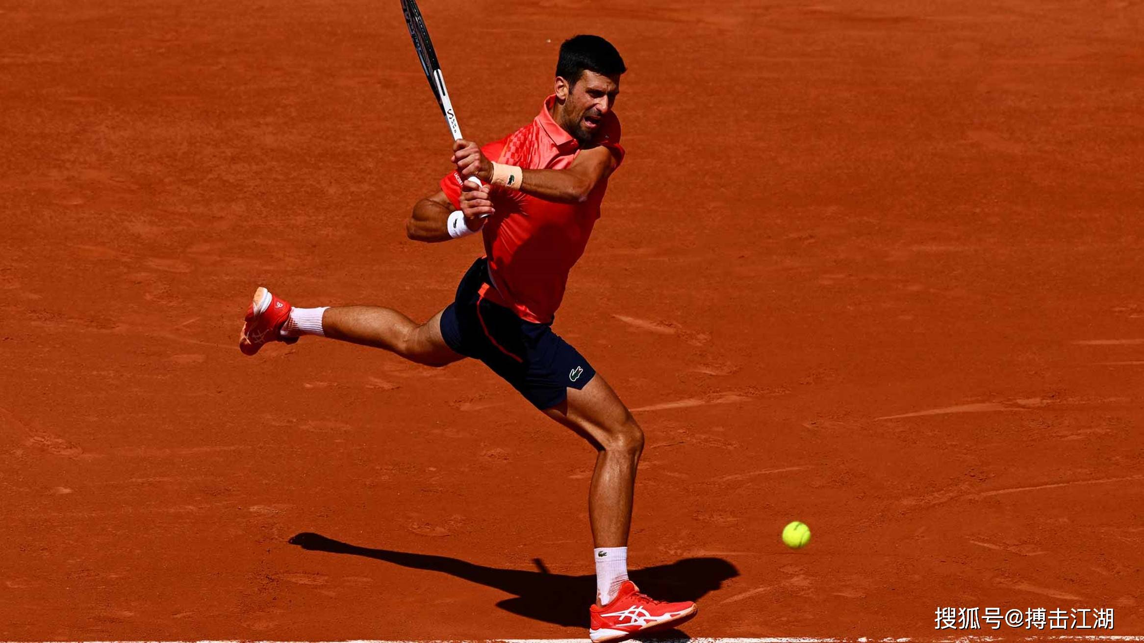 德约科维奇回归赛场，爆冷首场状态亮眼，TL观众沸腾！