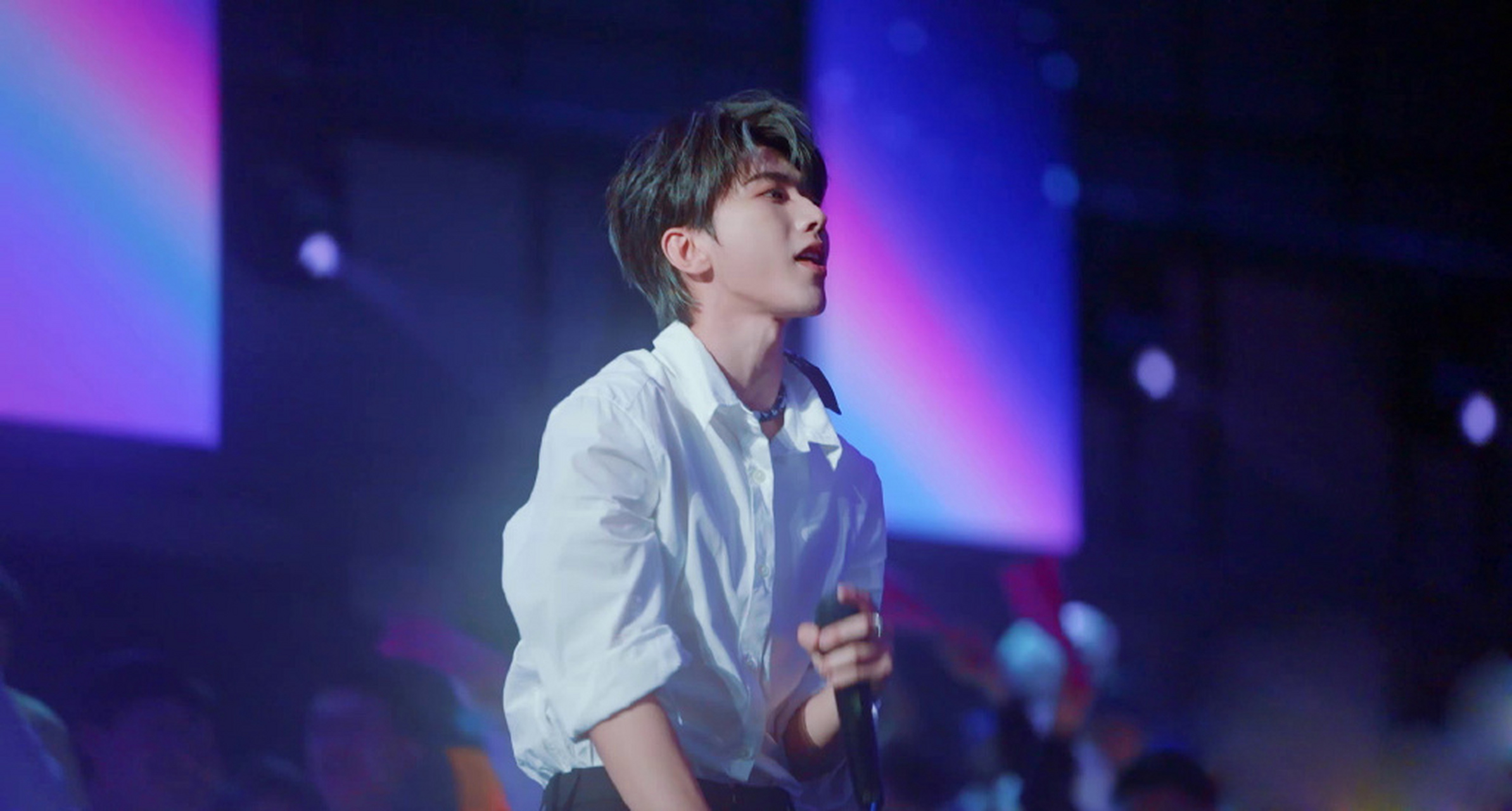 TheShy回归赛场，关键助攻首场状态亮眼，切尔西观众沸腾！