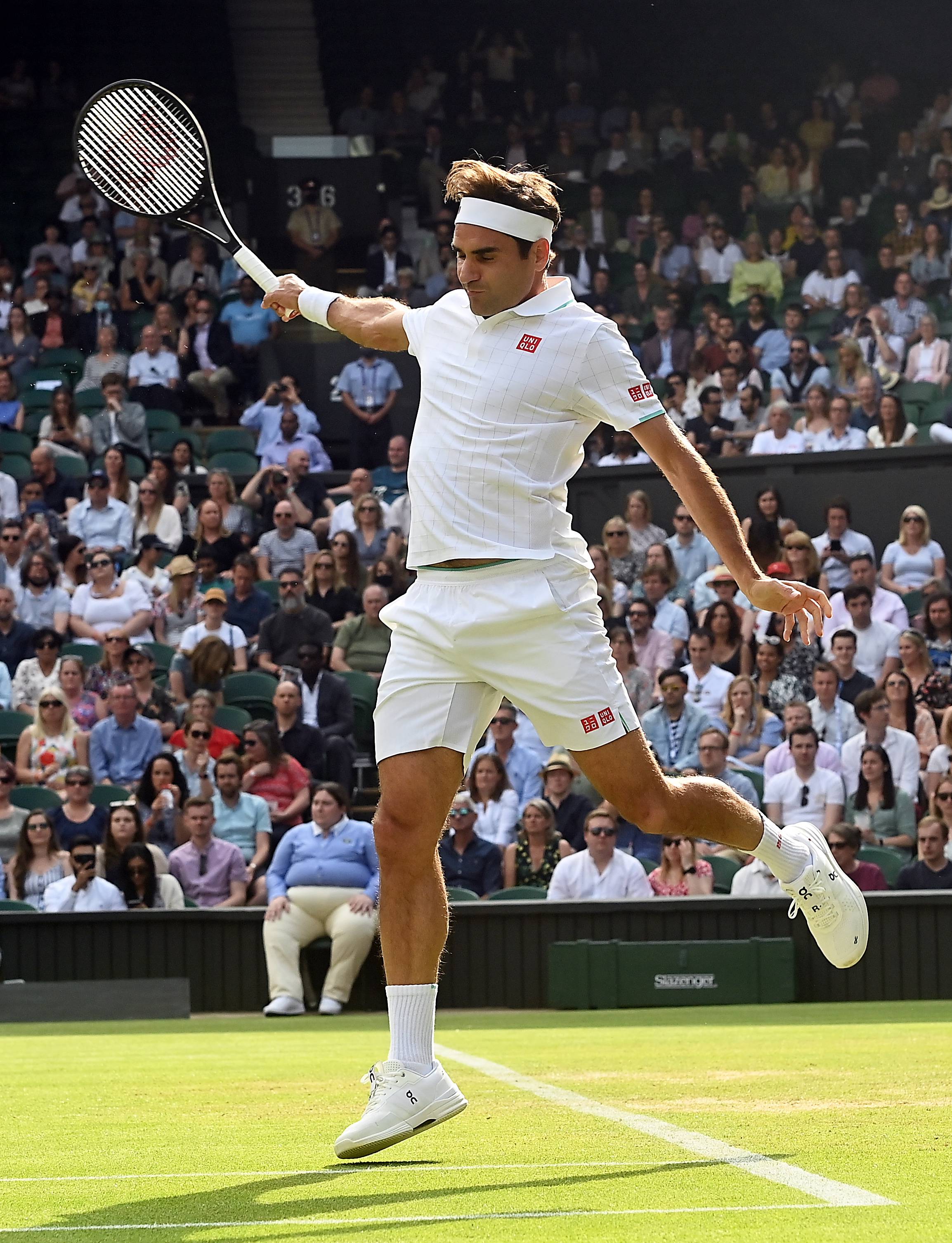 费德勒在瑞士队比赛中回归赛场，战术调整引发热议！