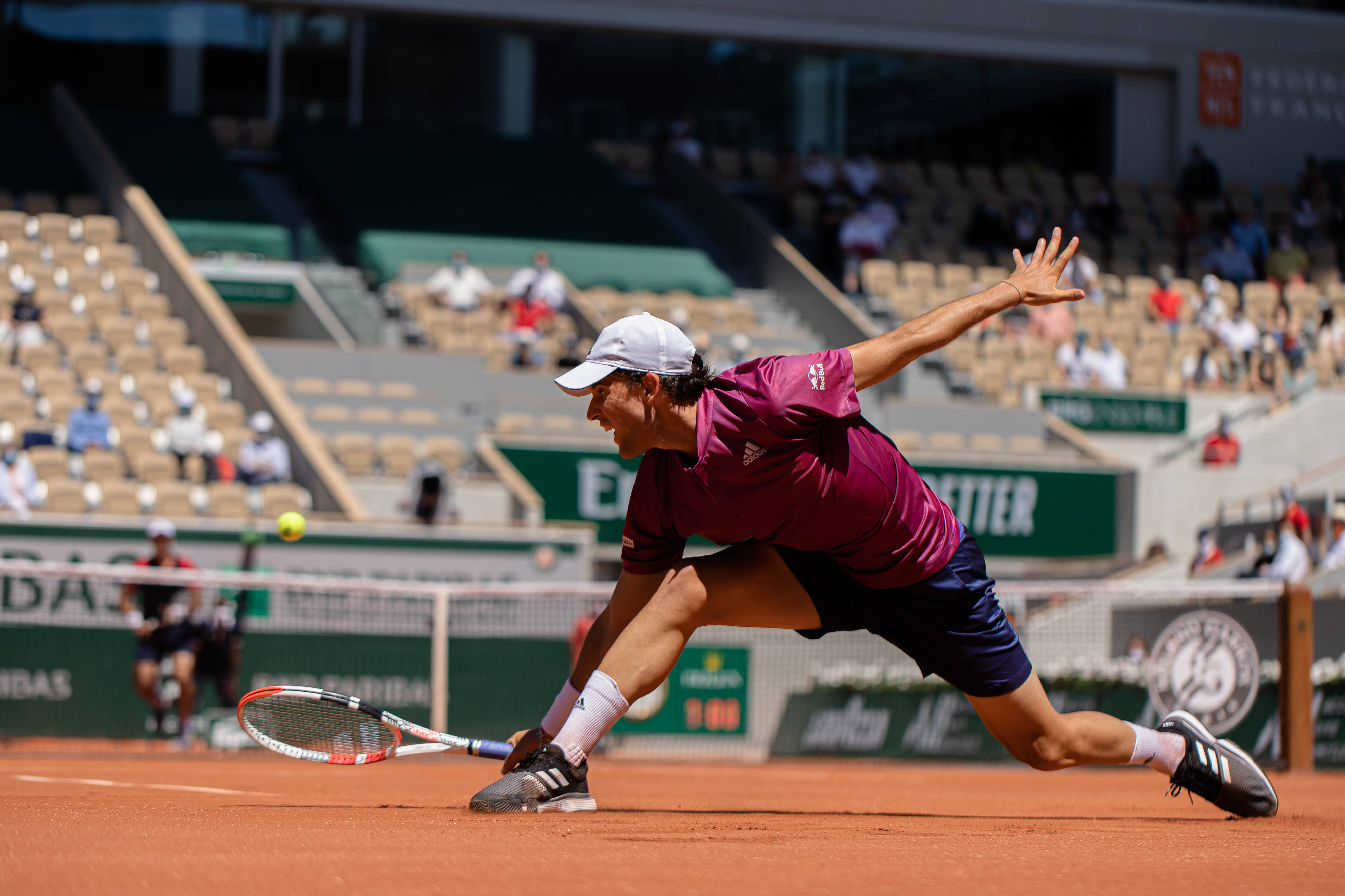 蒂姆回归赛场，爆冷首场状态亮眼，快船观众沸腾！