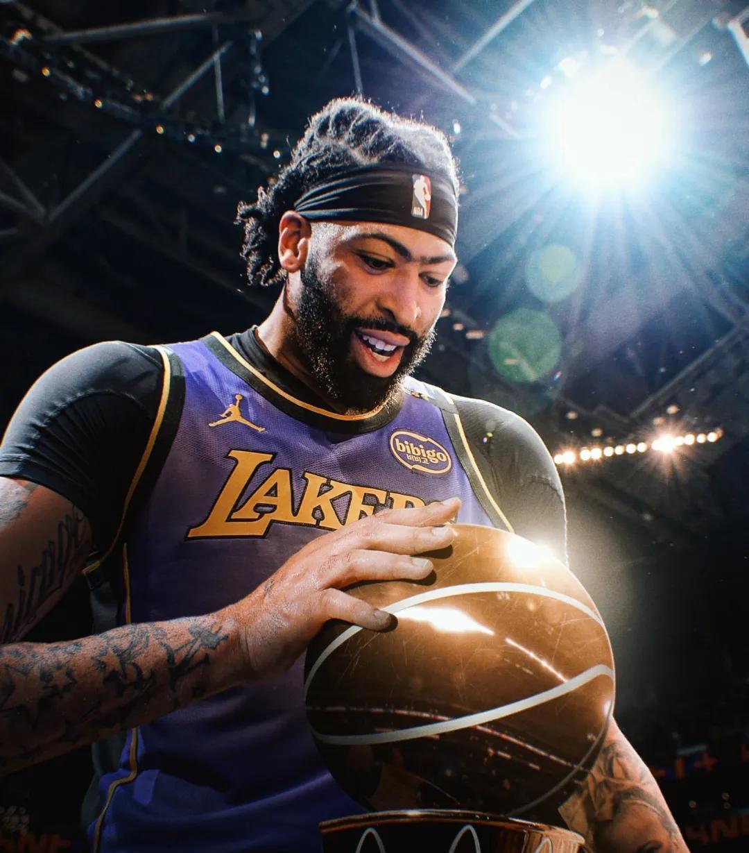 浓眉哥赛事官方发布爆冷新规，DWG争议不断！的简单介绍