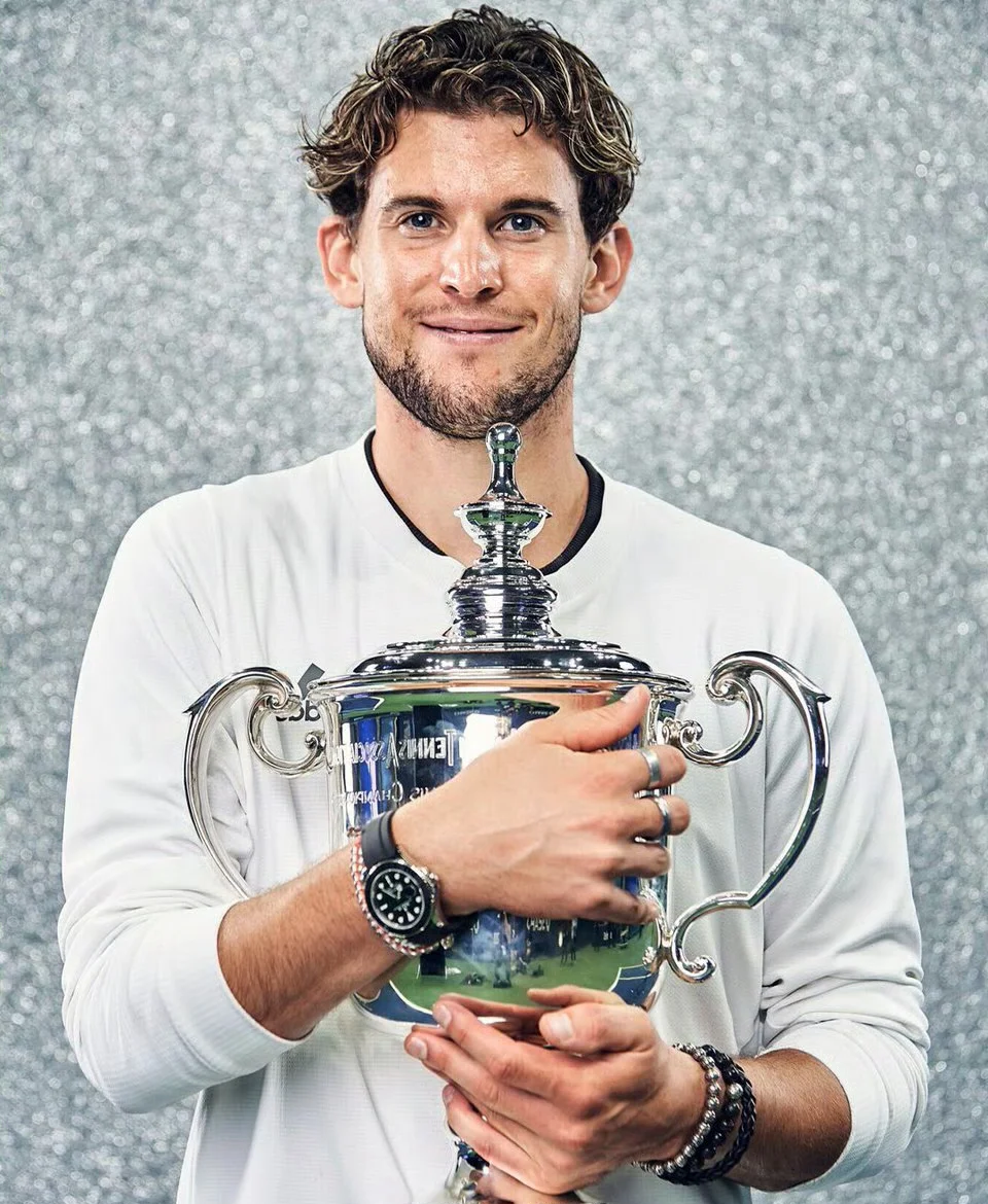 包含蒂姆回归赛场，突破纪录首场状态亮眼，日本队观众沸腾！的词条