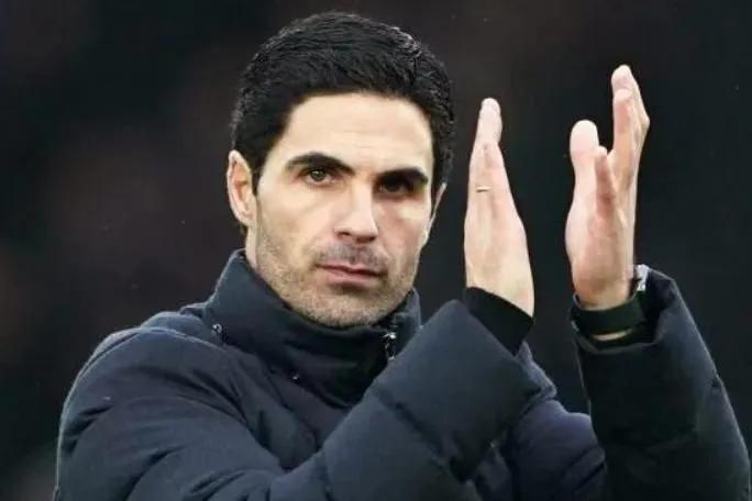 关于阿森纳主场大捷，球员赛后激动庆祝胜利，全国一样全部下载两个.的信息