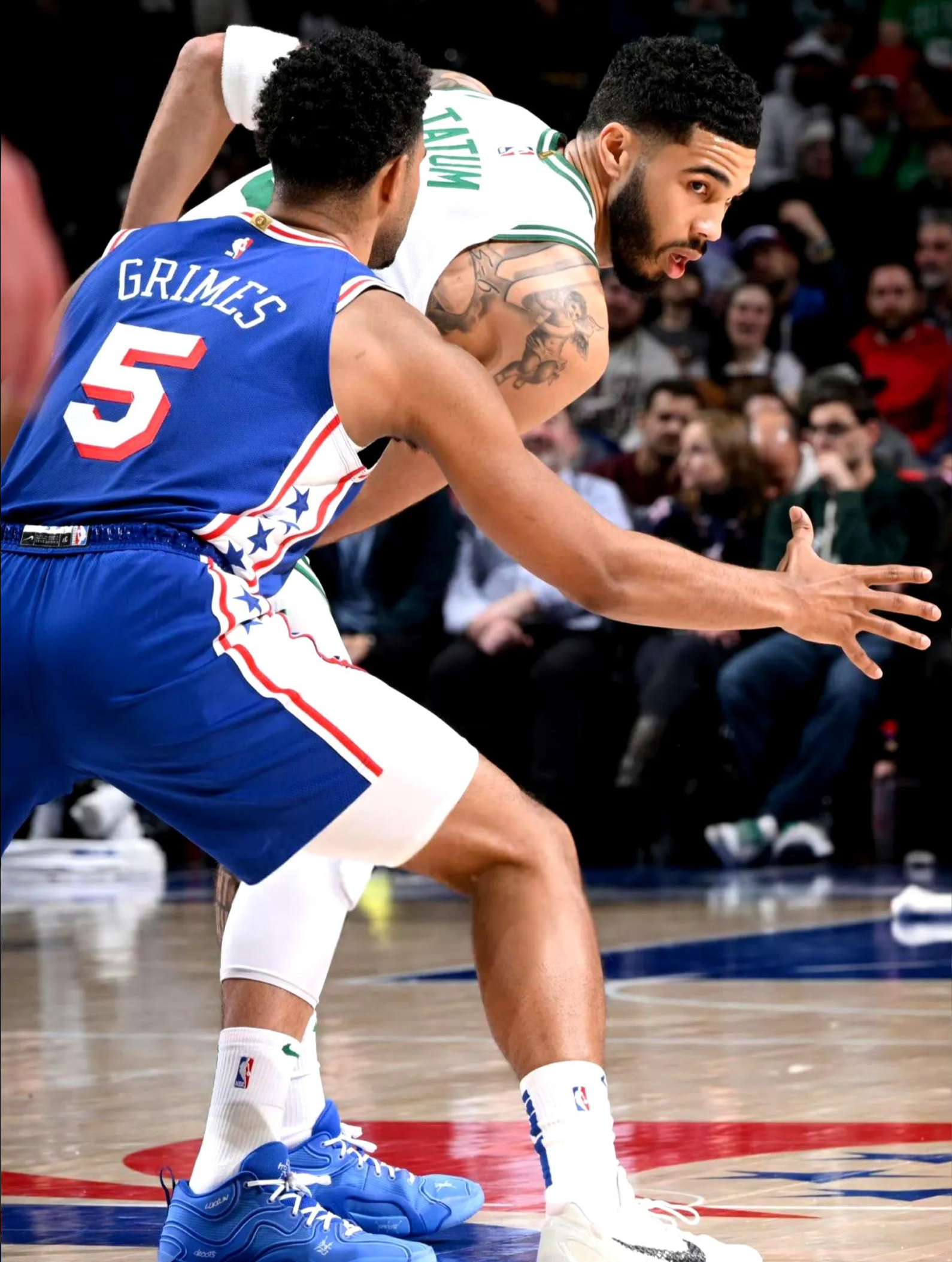 凯尔特人核心球员伤退，球队未来走势成疑，留言行业关于城市.的简单介绍