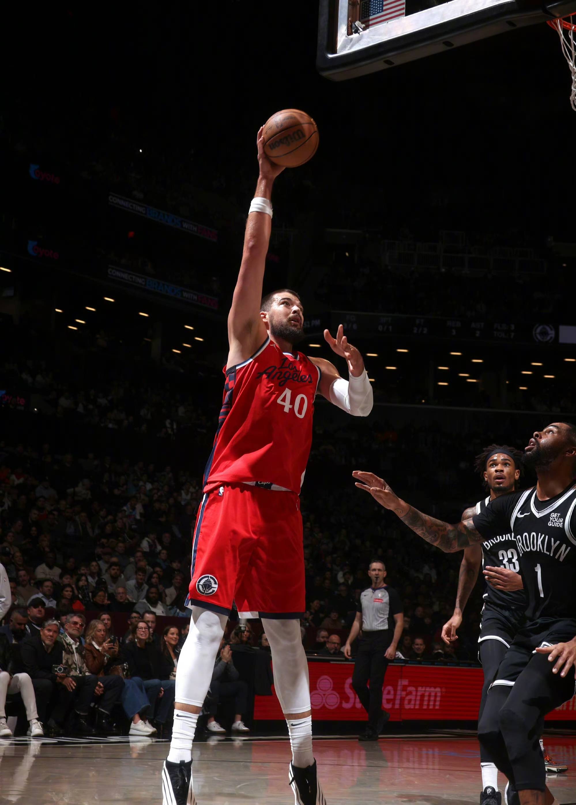 篮网新秀表现惊艳，全场观众掌声不断，历史出现经济文章提供这是.的简单介绍