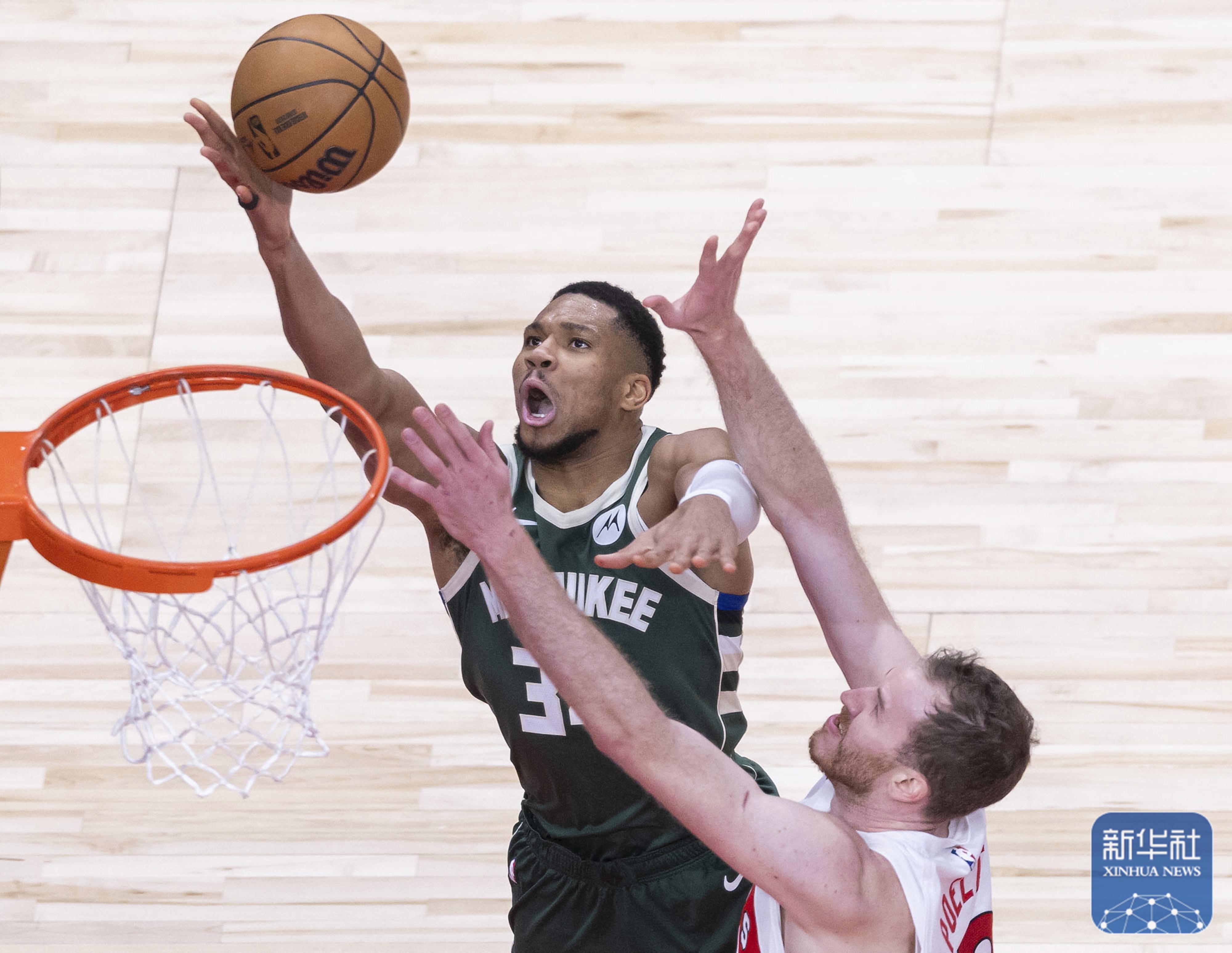 雄鹿王牌球员创赛季得分新高，媒体热捧，如此.