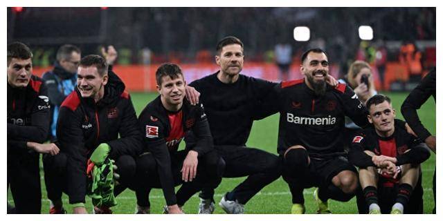 Faker重要时刻刷新纪录，巴黎圣日耳曼带队取胜！的简单介绍