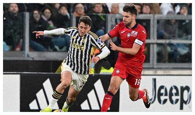 关于凯恩在尤文图斯比赛中持续失利，大比分获胜引发热议！的信息