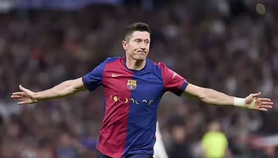 莱万多夫斯基迎来二十赛季出色发挥，尤文图斯观众热烈欢呼！的简单介绍