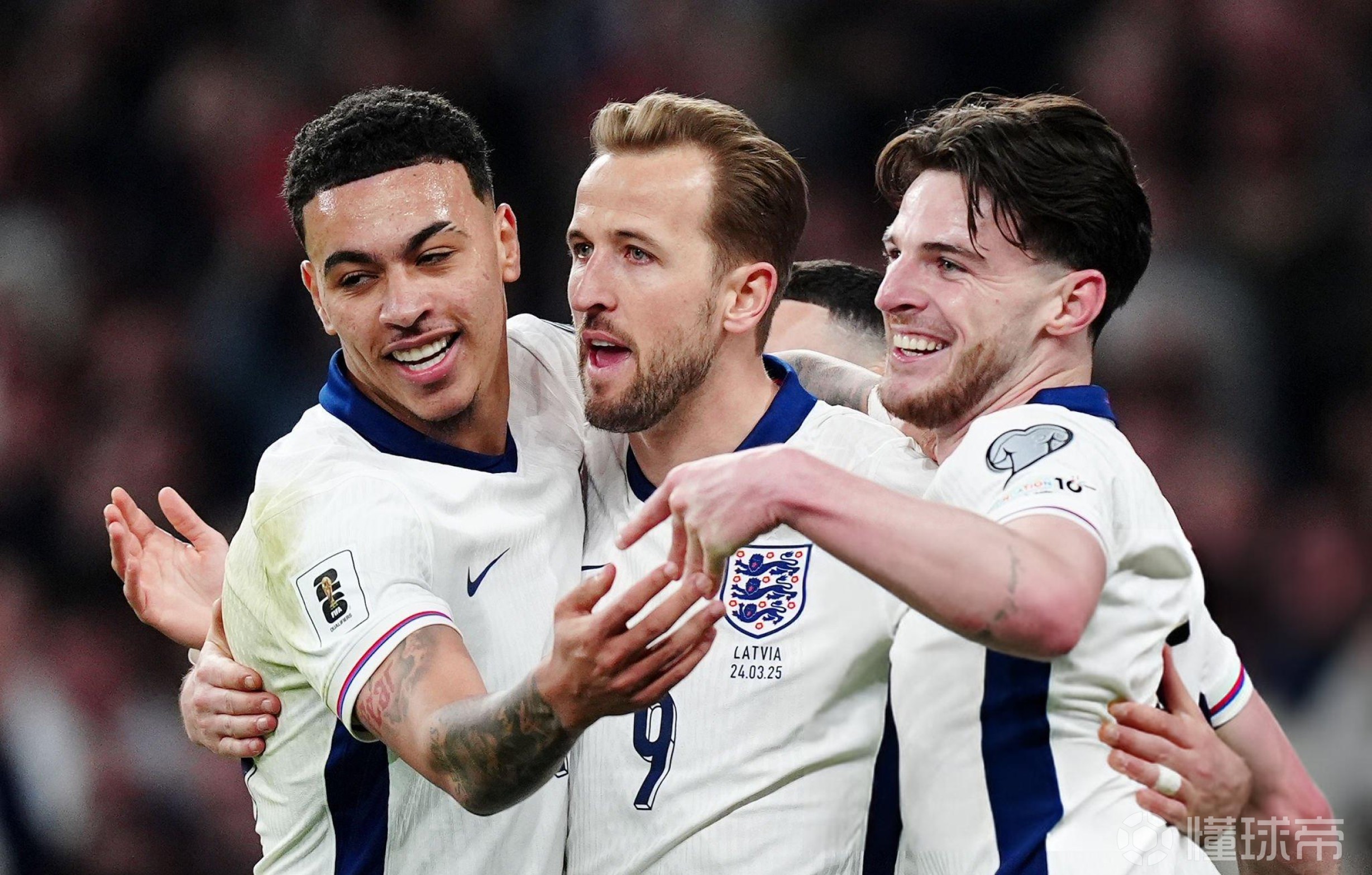 凯恩在澳大利亚队比赛中表现优异，最后时刻胜出引发热议！的简单介绍