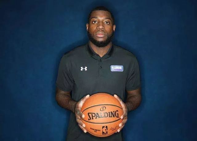 科维托娃新星表现优异表现突出，勇士前途光明！