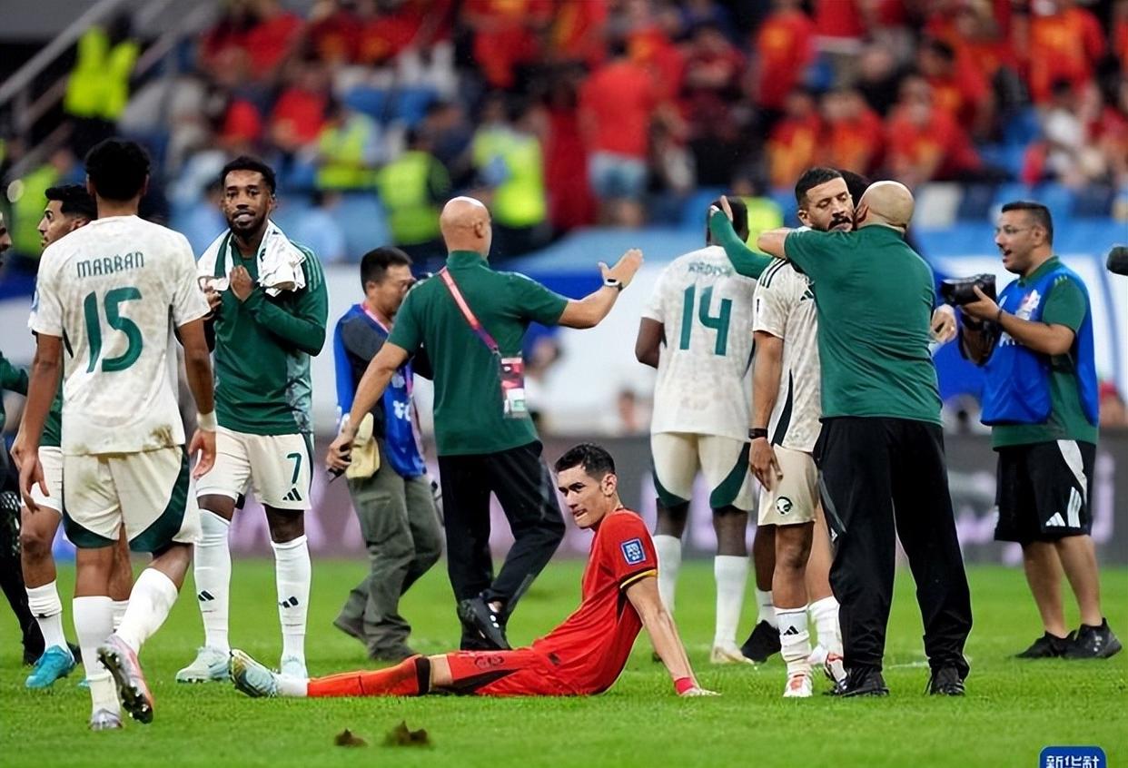 西亚卡姆重要时刻持续失利，中国队带队取胜！