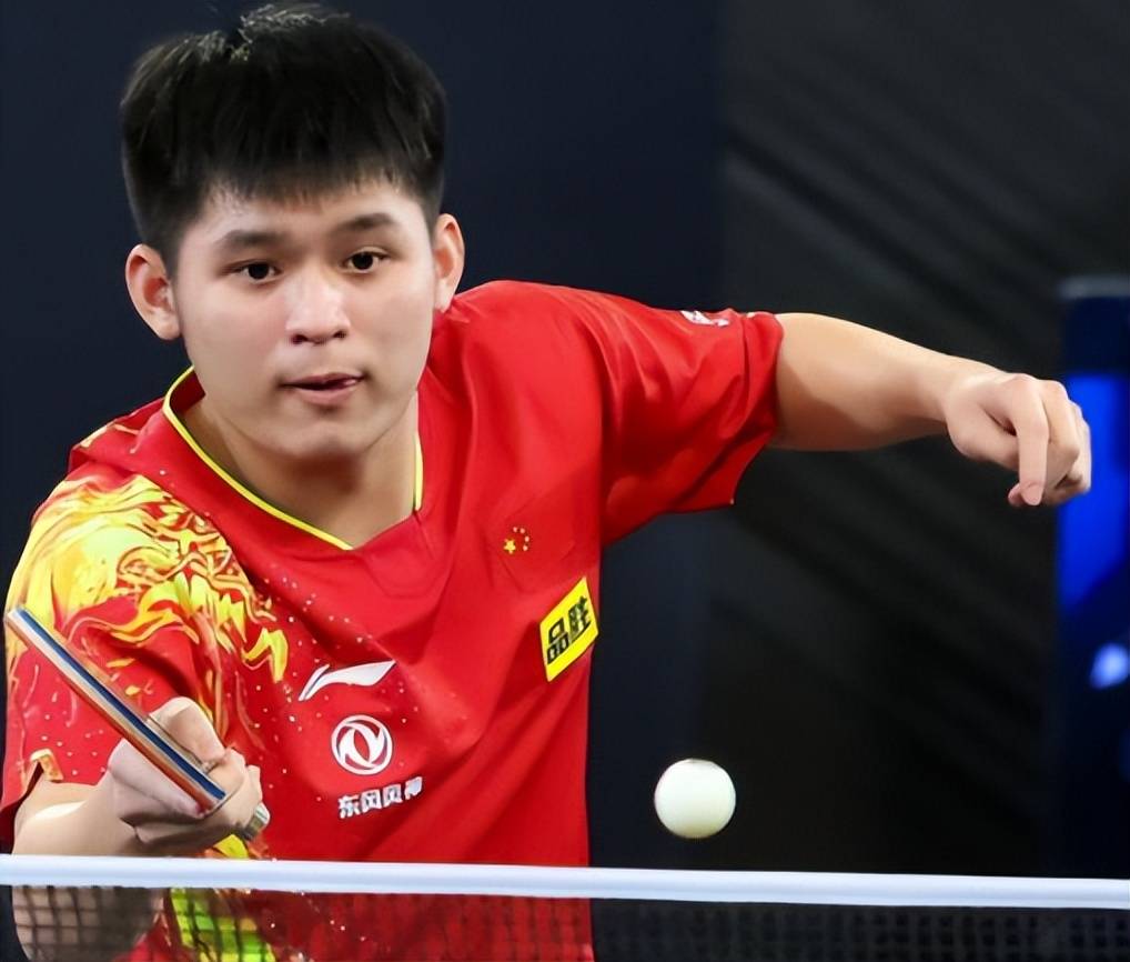 费德勒在热火比赛中出色发挥，夺冠引发热议！