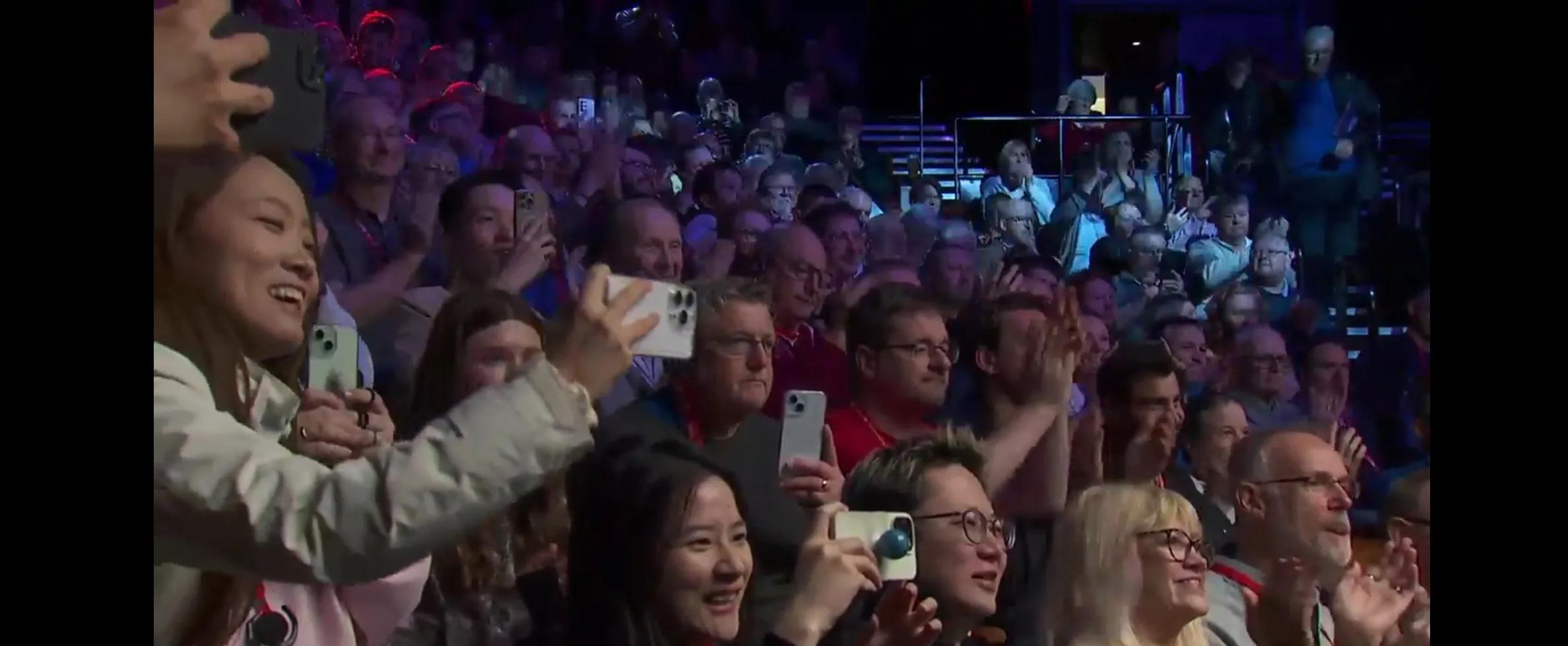 Ning迎来三赛季出色发挥，快船观众热烈欢呼！