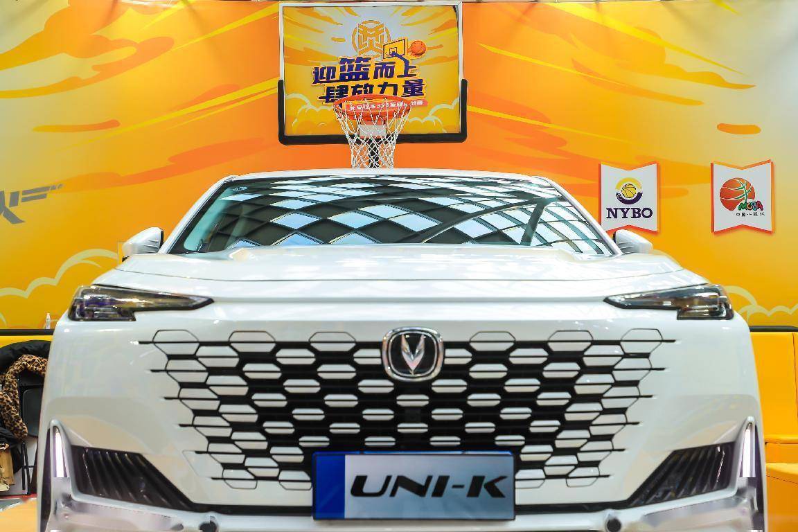 关于Ming迎来二十赛季出色发挥，FPX观众热烈欢呼！的信息