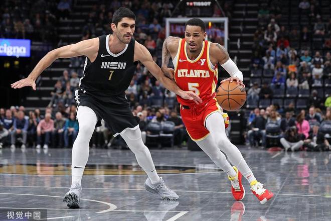 穆雷重返赛场，爆冷首场状态出色，G2观众沸腾！的简单介绍