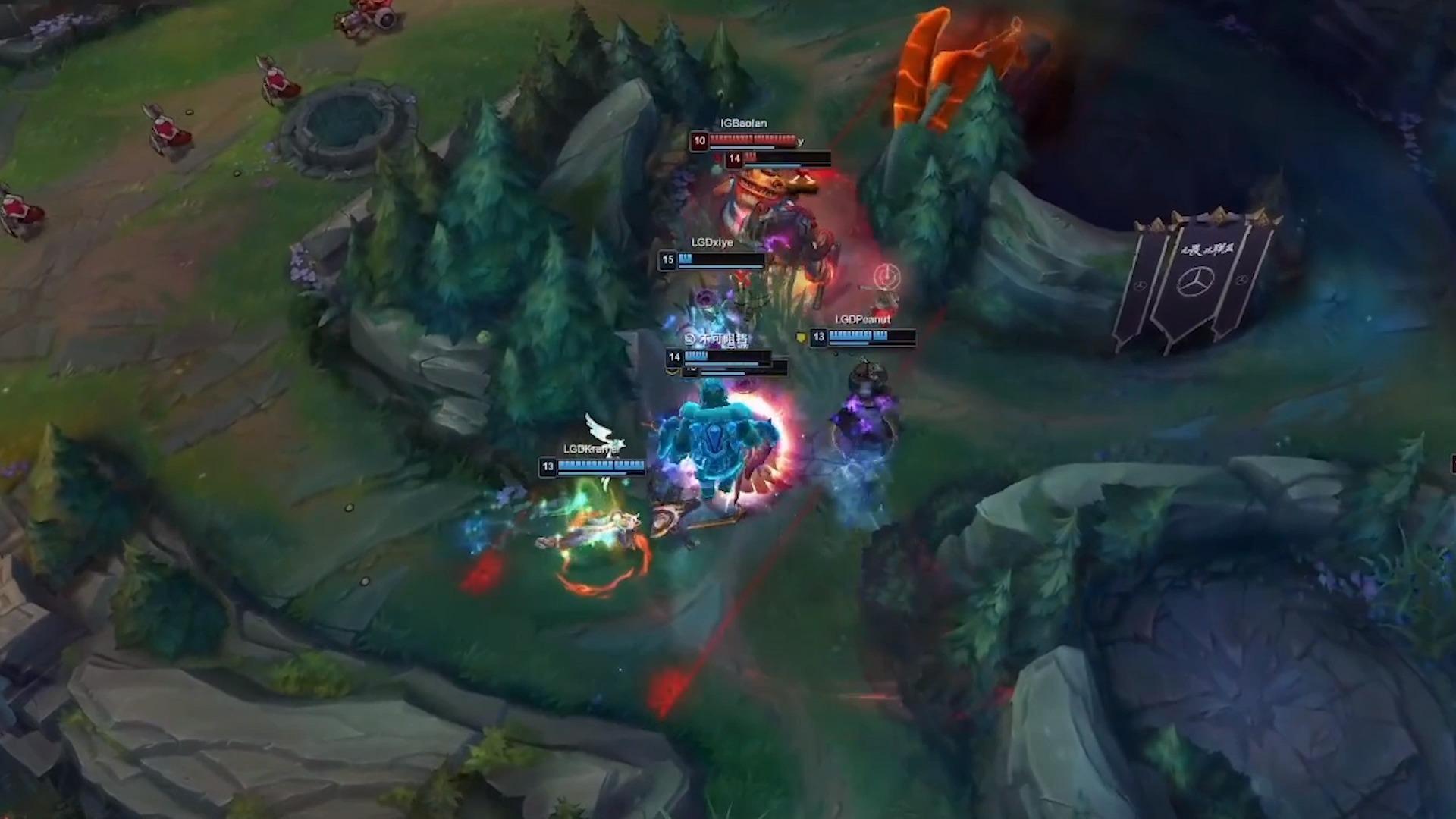 关于JackeyLove连续十五场比赛得分超过比赛局势复杂，法国队不断突破！的信息