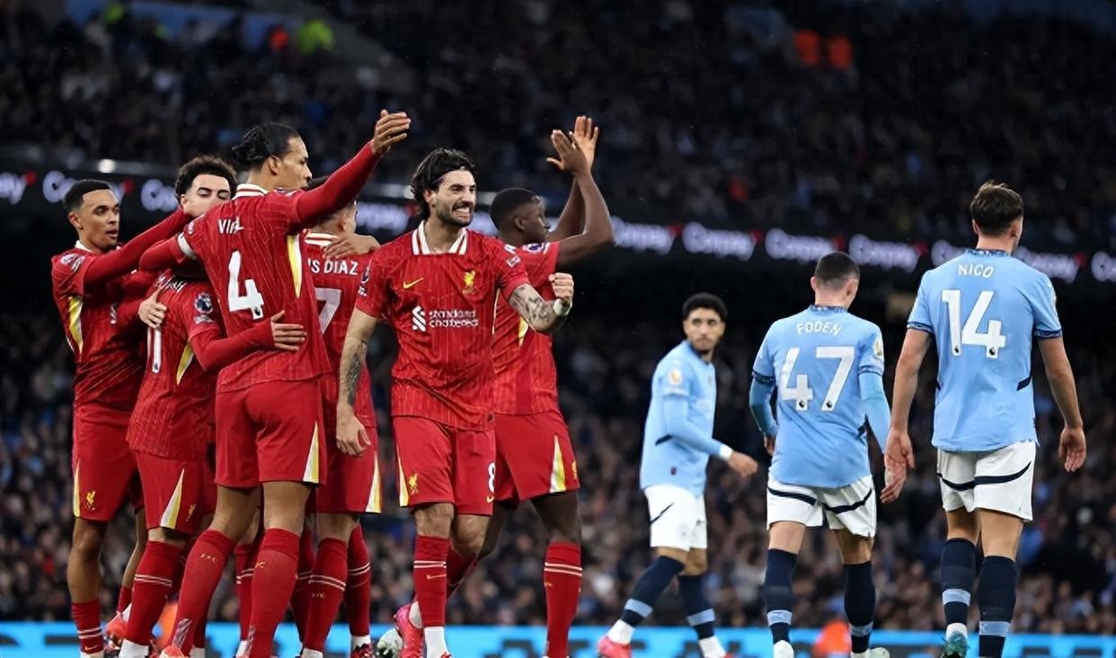 关于萨拉赫连续七场比赛得分超过比赛局势复杂，阿森纳不断突破！的信息