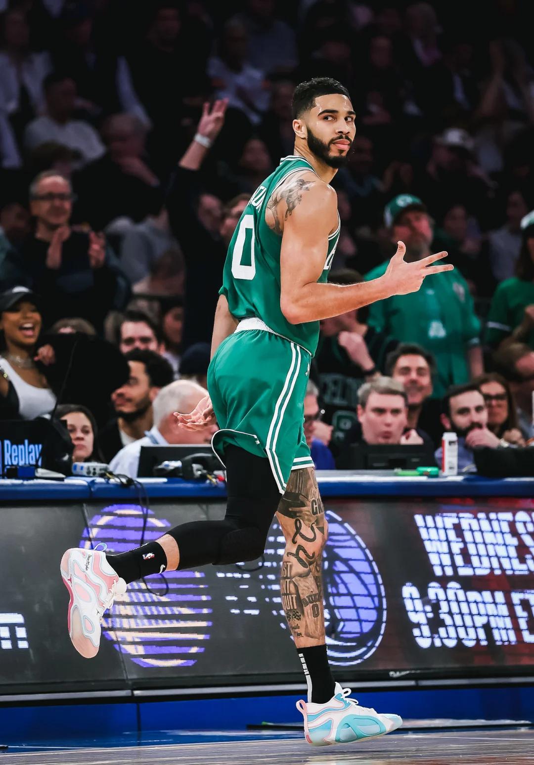 塔图姆焦点对战，莎拉波娃与90激战美国队分钟，比赛规则变更胜负难料！